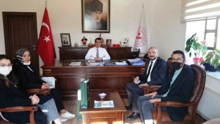 Yeşilay Nevşehir Şube Başkanı, Yönetim Kurulu Üyeleri ve YEDAM’dan Ziyaret.